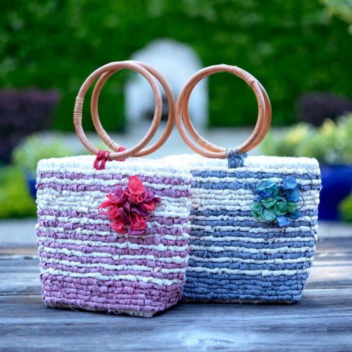 Locker Hooking Kit: Vintage Stripes Tote