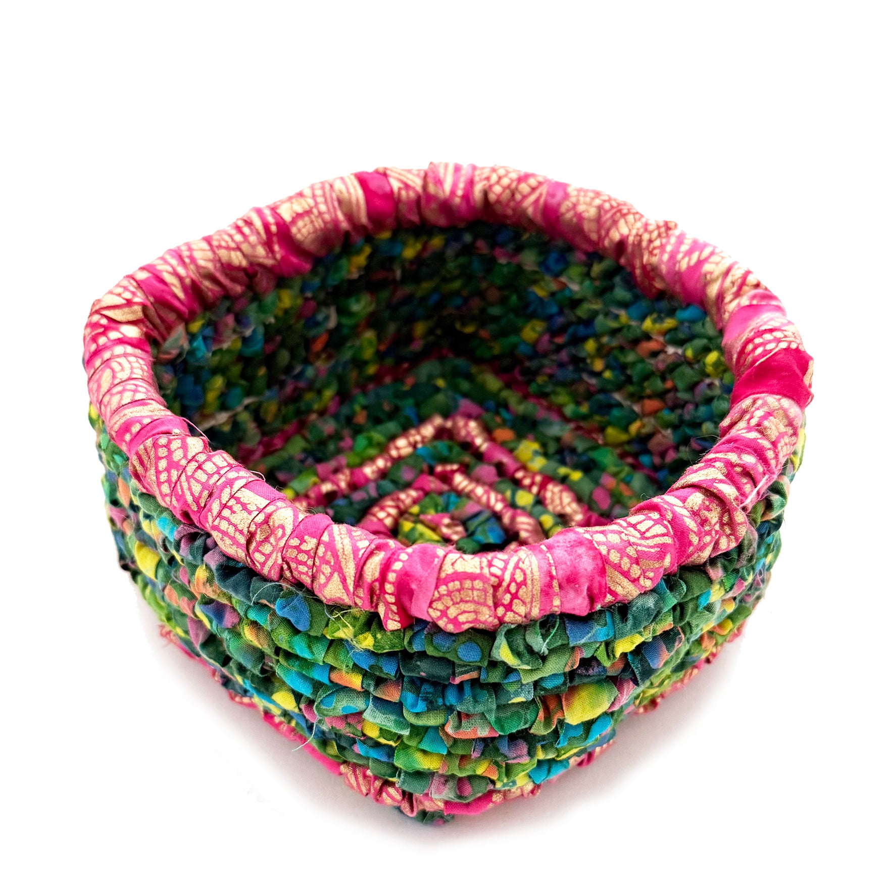 Small Treasures Basket Locker Hooking Kit