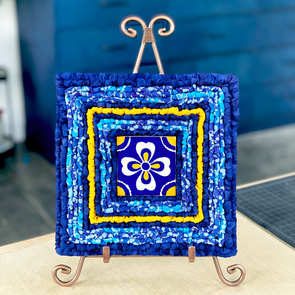 Studio Trivet Locker Hooking Kits