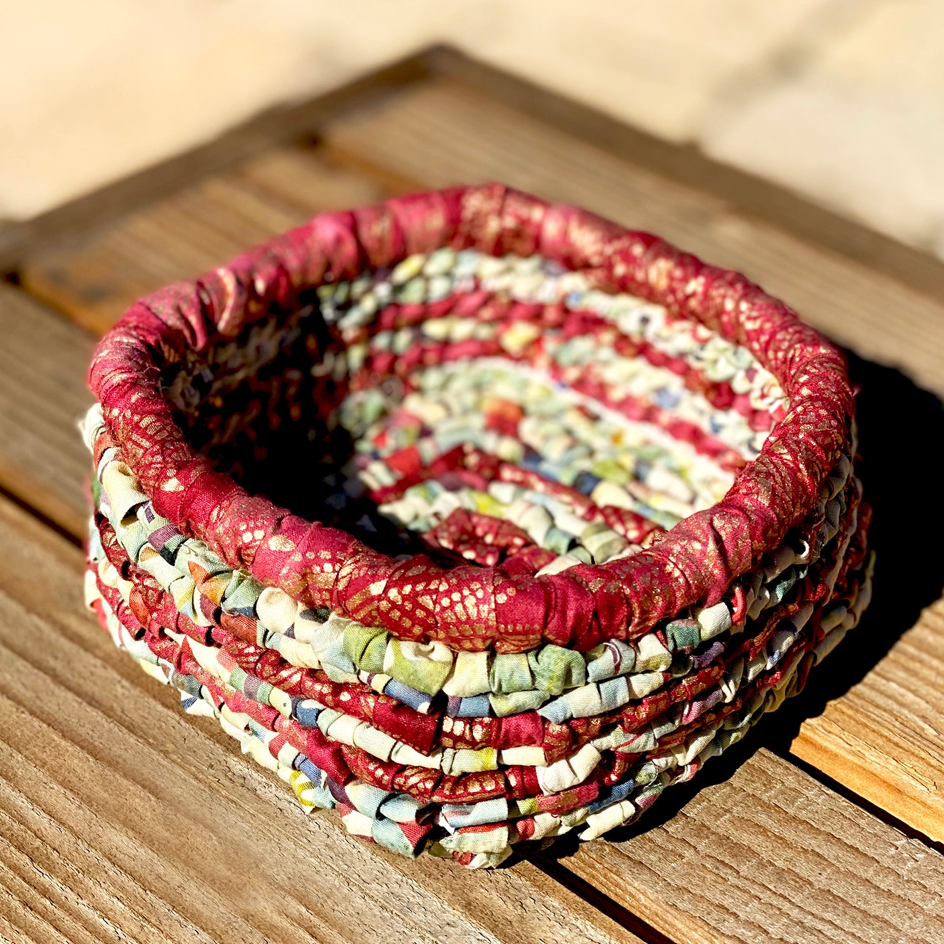 locker hooking, kit, basket kit, rug hooking, locker hook, basket, craft kit