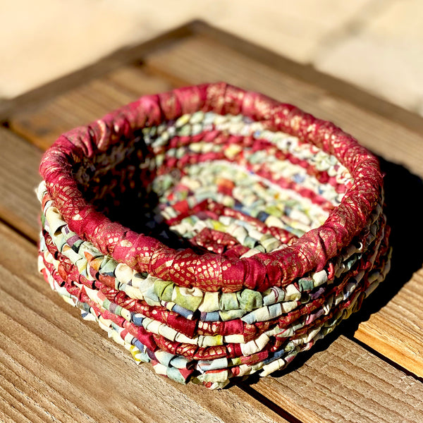 locker hooking, kit, basket kit, rug hooking, locker hook, basket, craft kit