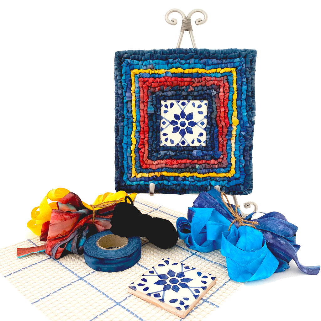 Studio Trivet Locker Hooking Kits